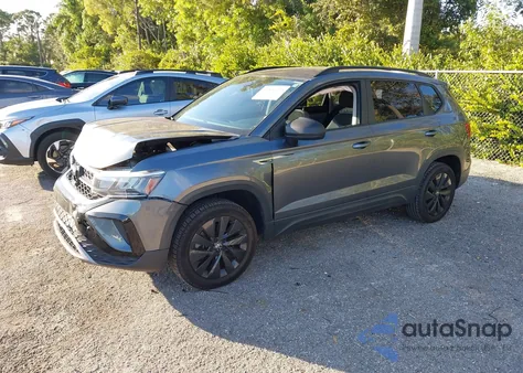 2022 Volkswagen Taos 1.5T S из США, поврежденный, VIN 3VVCX7B27NM007520